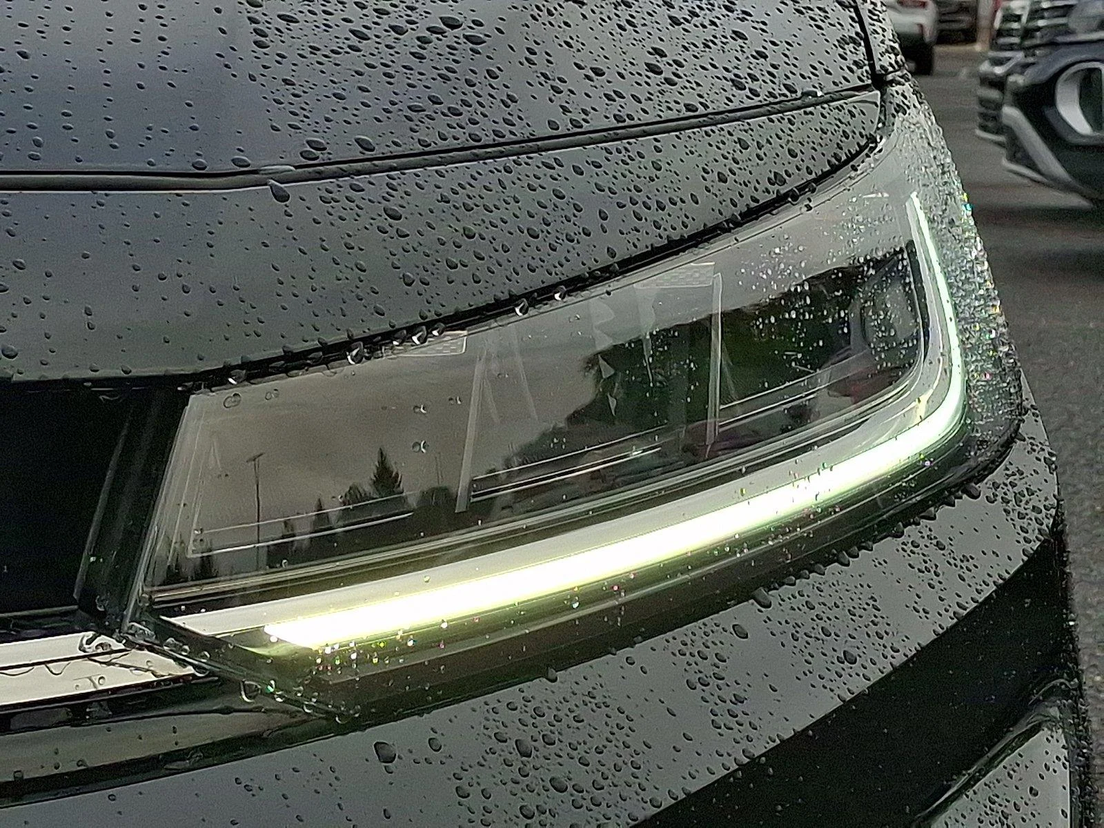 Used 2026  Volkswagen SE image 9