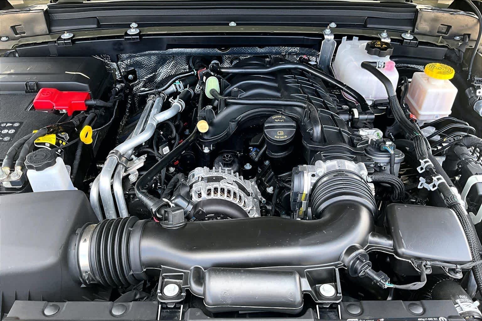 Used 2025 41 Jeep Mojave X image 33