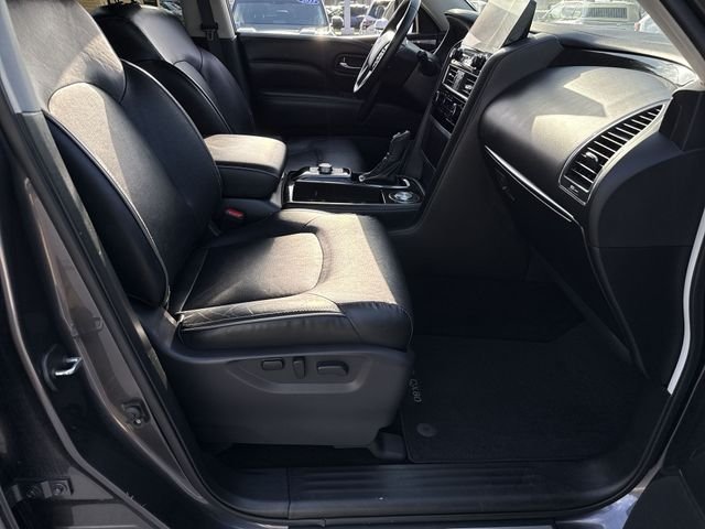 Used 2024 Gray INFINITI LUXE image 15