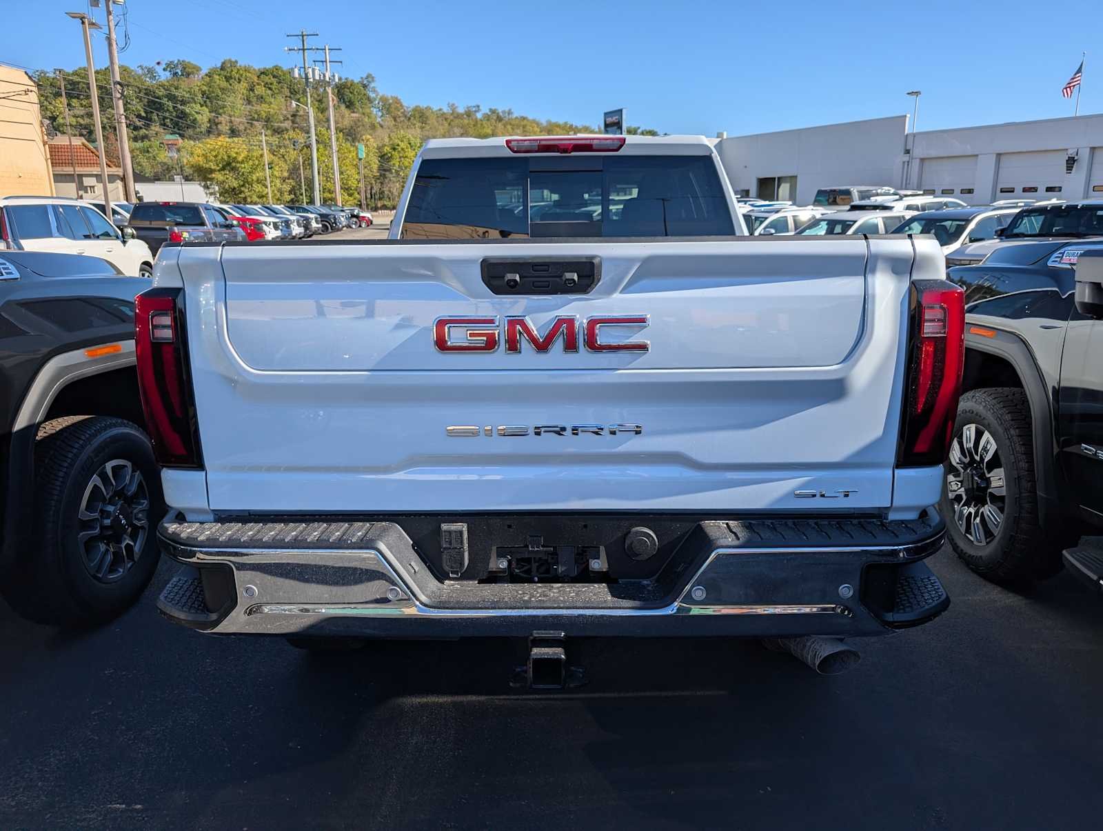 2026 GMC Sierra 2500HD SLT - Photo 9