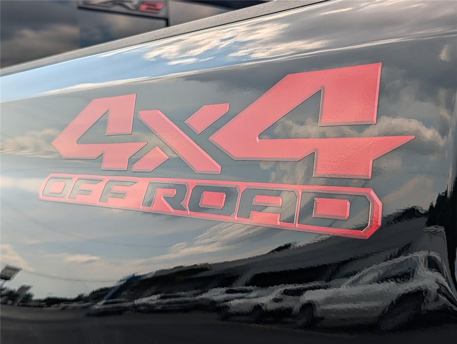 Used 2025 Black Chevrolet ZR2 image 36