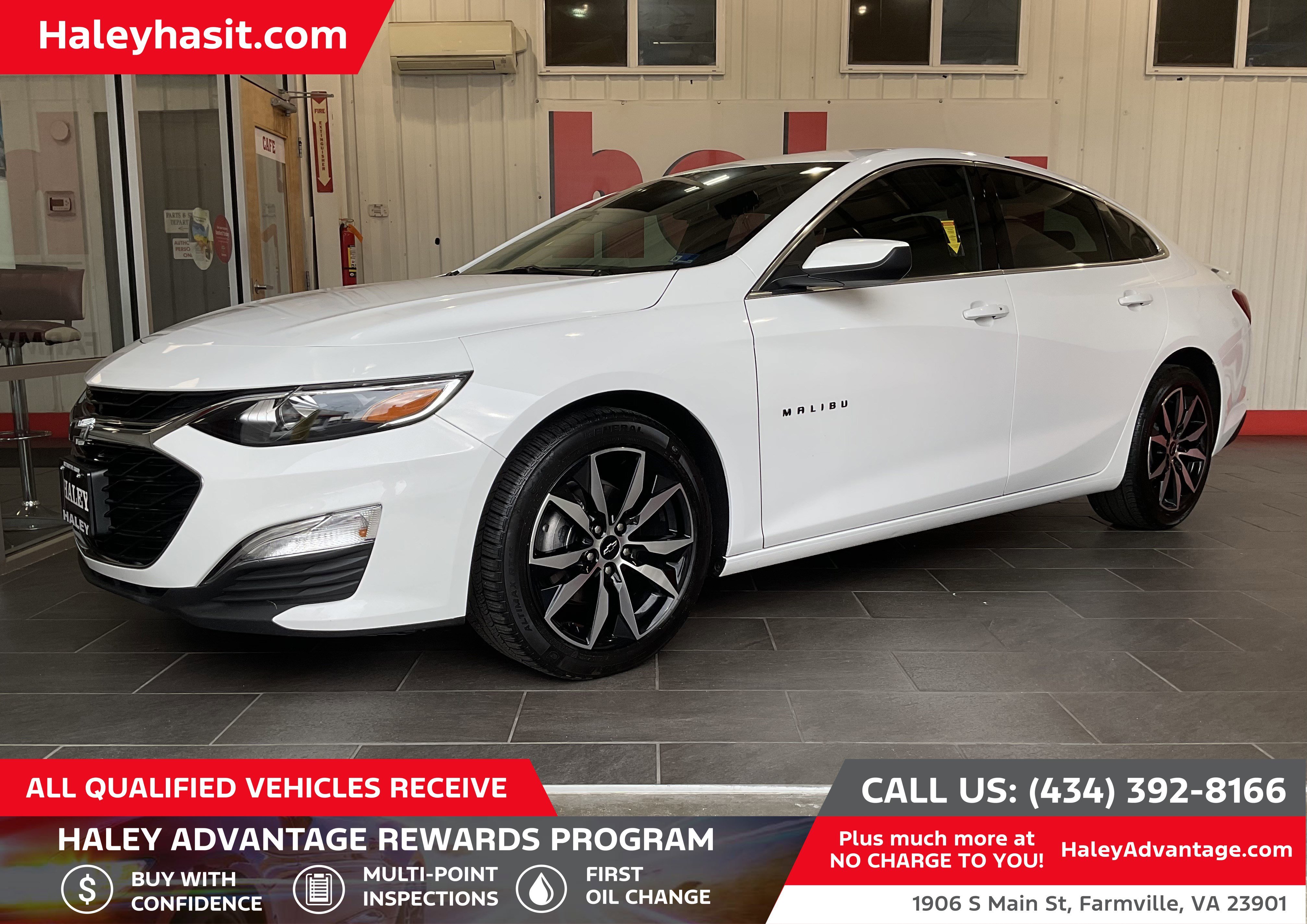 Used 2025 Summit White Chevrolet RS image 1
