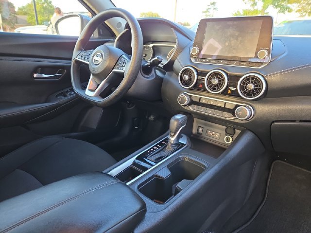Used 2024 Gray Nissan SV image 16