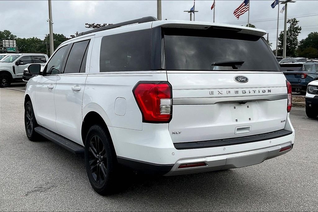 Certified Used 2024 Oxford White Ford XLT image 4