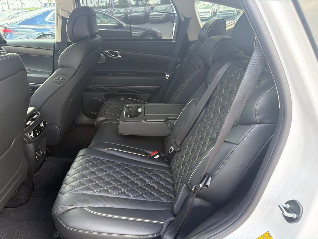 Used 2024 White Genesis 3.5T Advanced image 8