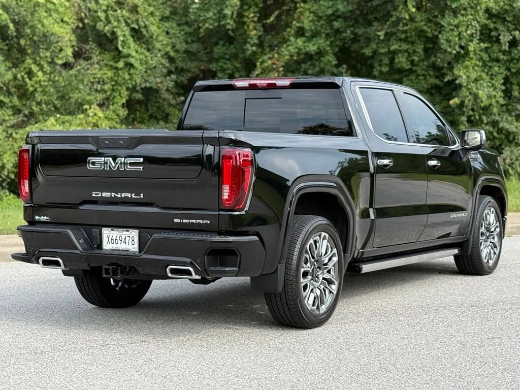 Used 2024 Onyx Black GMC Denali Ultimate image 16