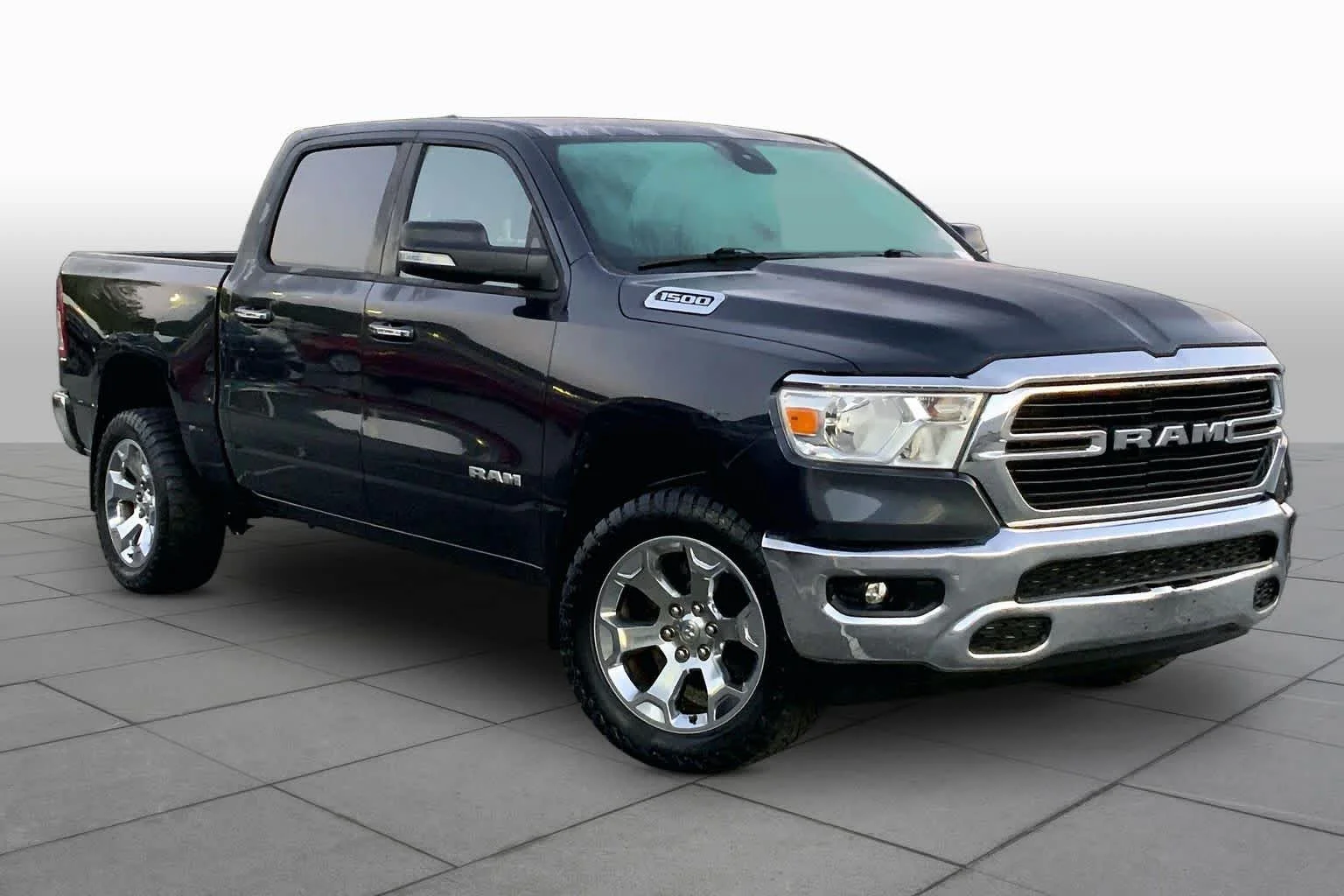 Used 2019 Maximum Steel Metallic Clearcoat Ram Big Horn/Lone Star image 2