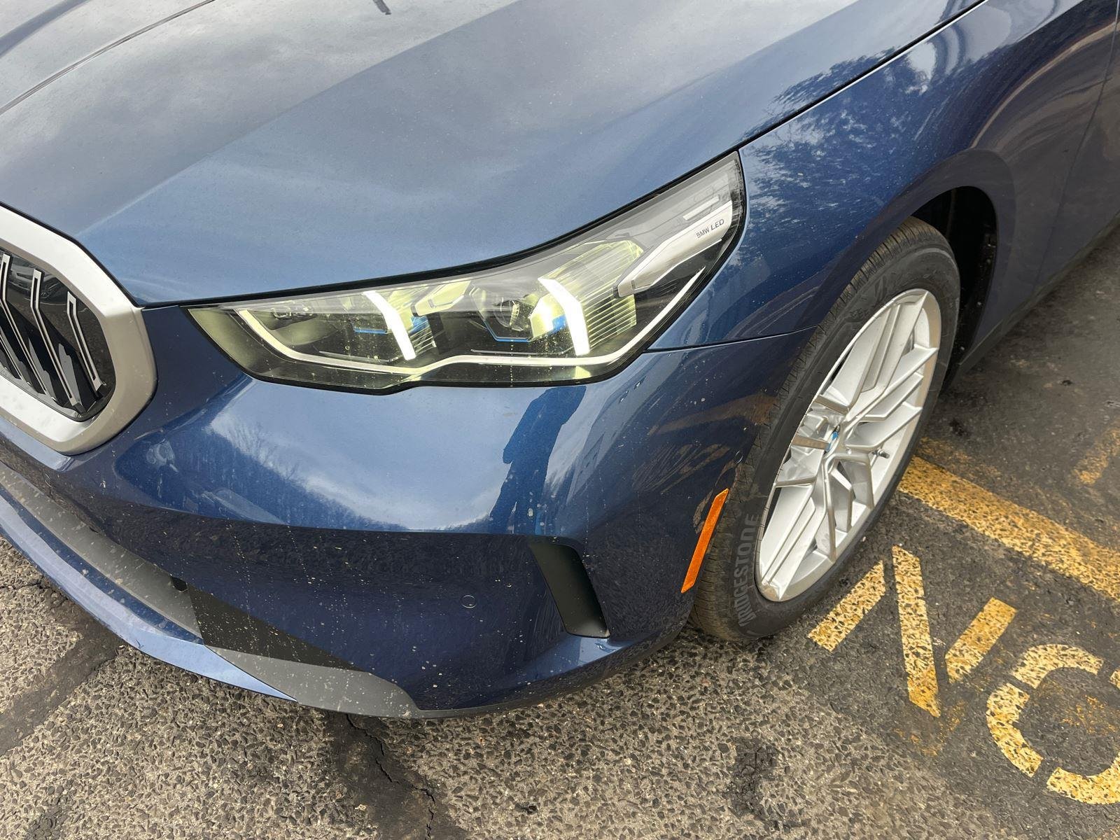 2025 BMW 5 Series 530i - Photo 7