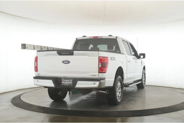 Used 2023  Ford XLT image 7