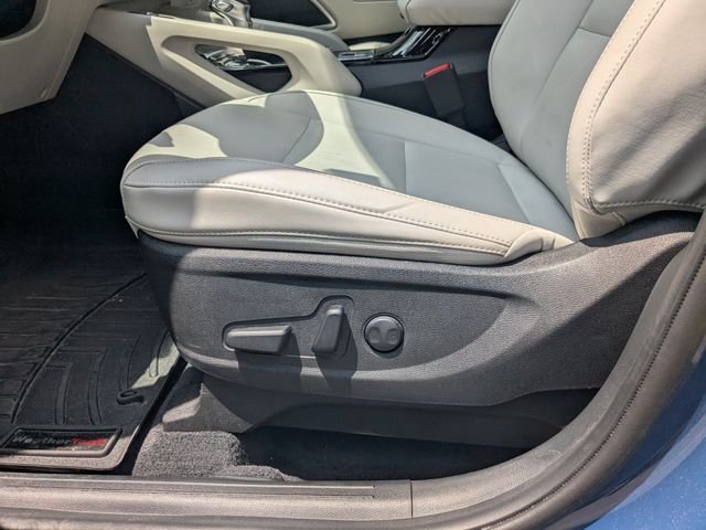 Certified Used 2024 Black Kia S image 19