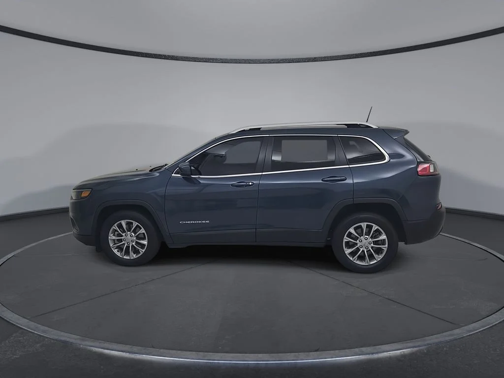 Certified Used 2021 Blue Jeep Latitude Lux image 10