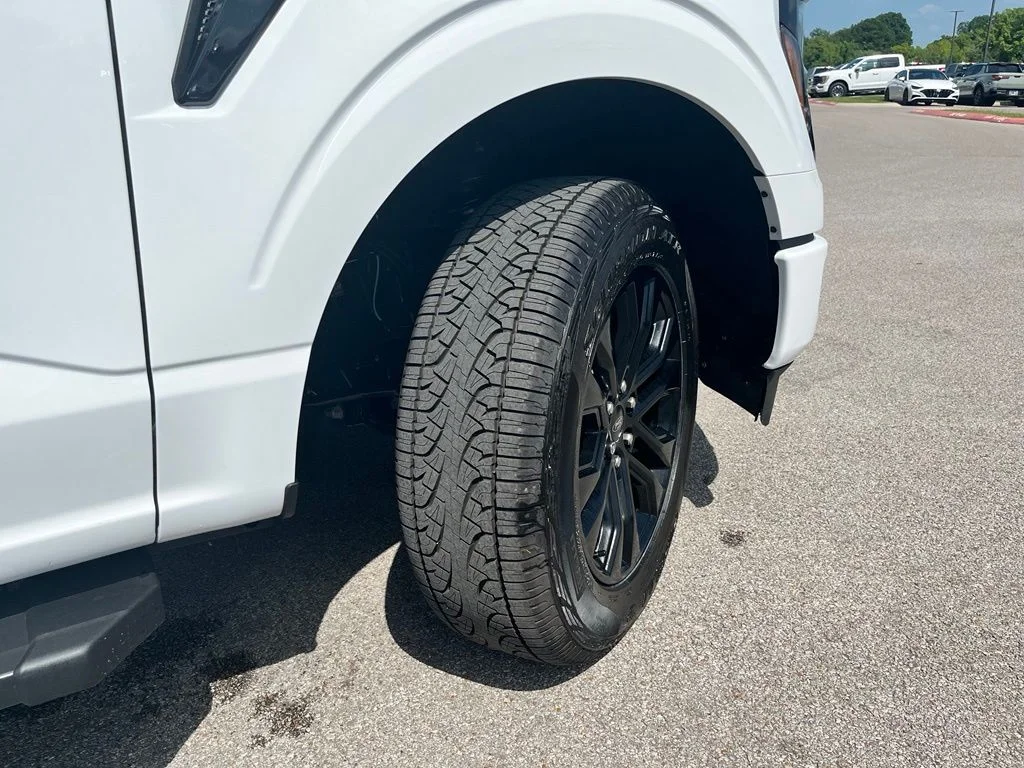 New 2026 White Ford XLT image 6