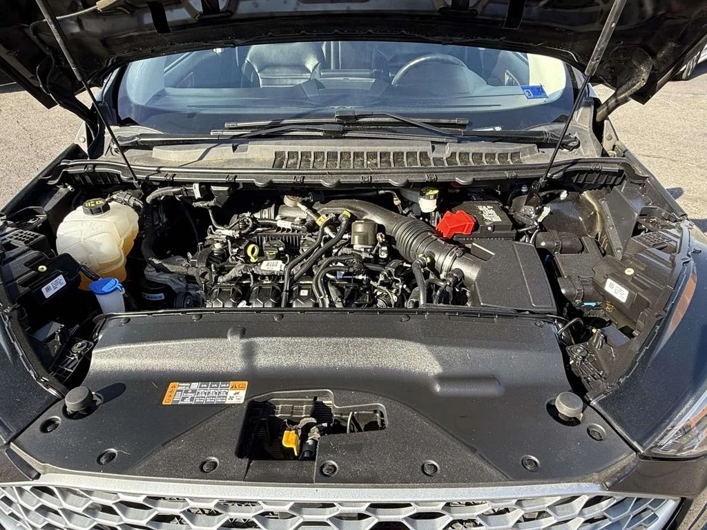 Used 2023 Black Ford SEL image 12