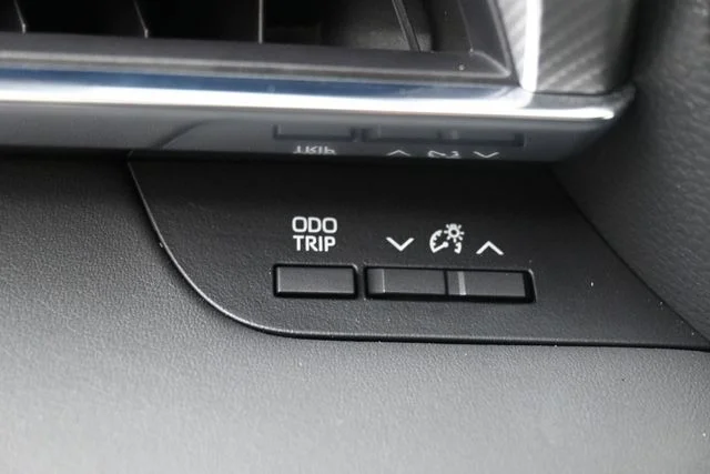 Used 2024 Gray Toyota Platinum image 17