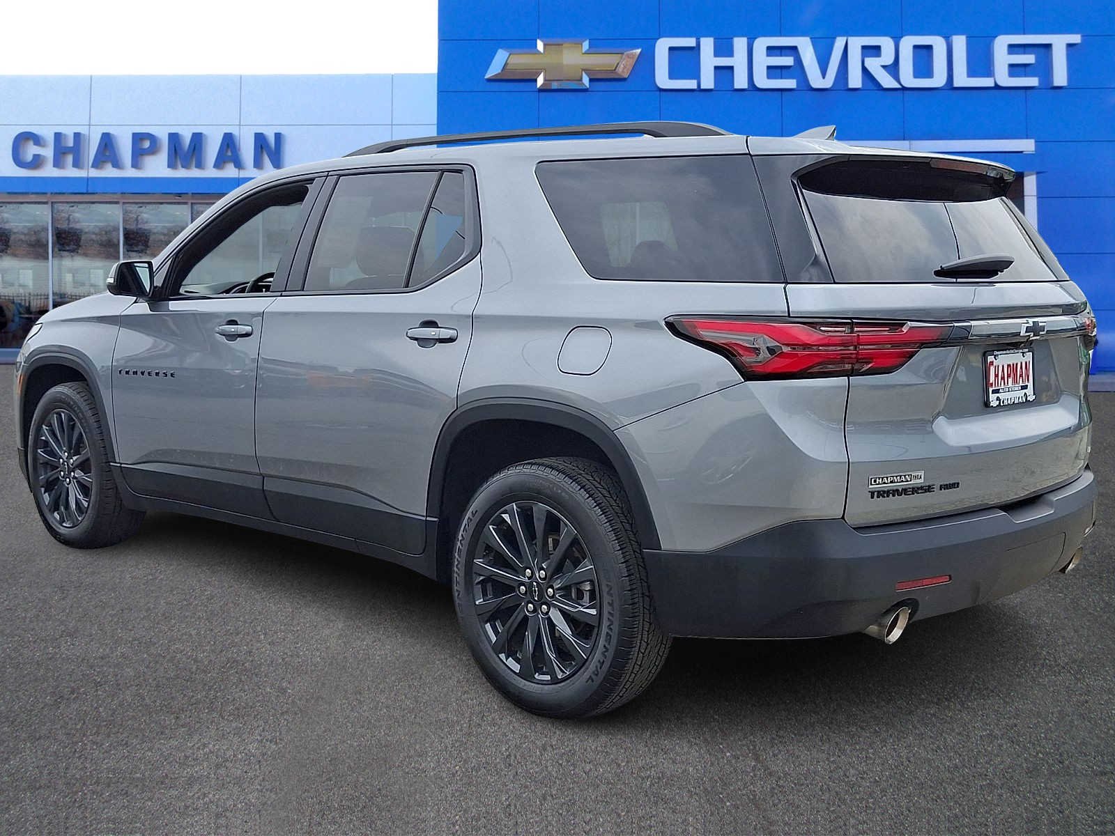 Used 2023 Sterling Gray Metallic Chevrolet RS image 4