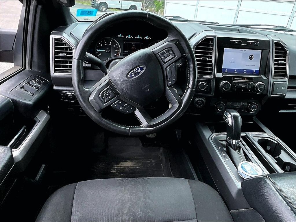 Used 2020 Rapid Red Metallic Tinted Clearcoat Ford XLT image 17