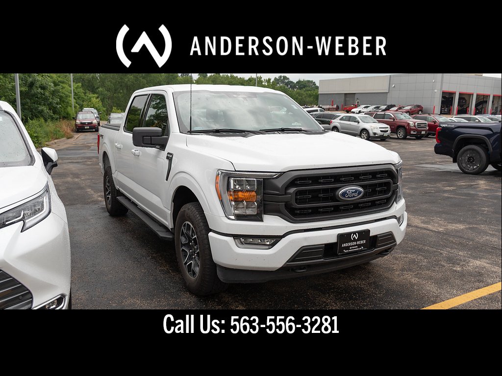 Used 2022 Oxford White Ford XLT image 1