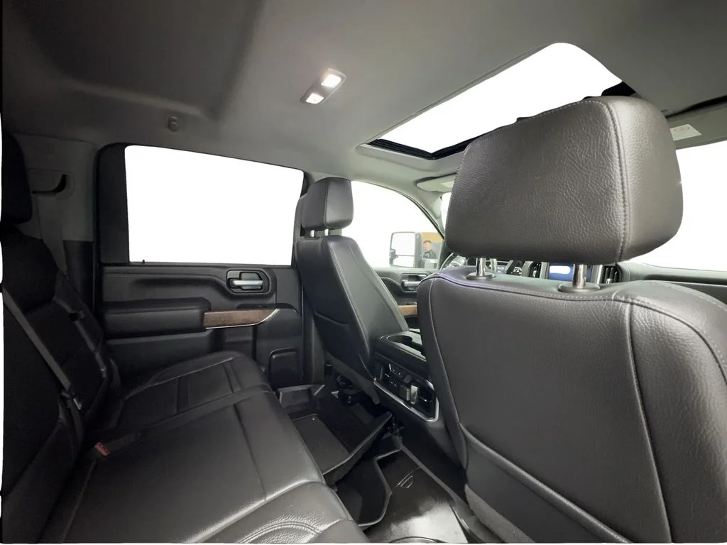 Used 2021 Black GMC Denali image 28