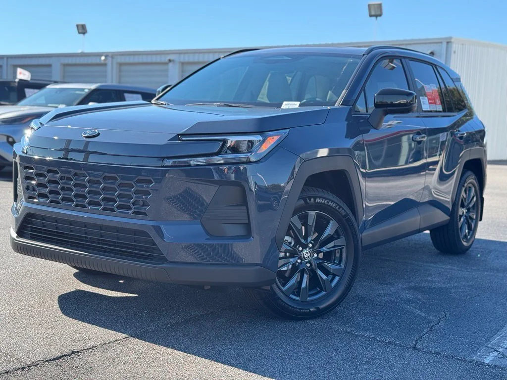New 2026 White Toyota XLE Premium image 6