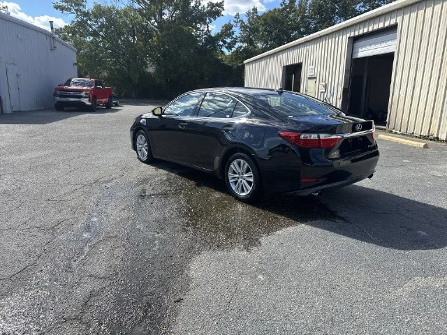 Used 2014 Black Lexus 350 image 7