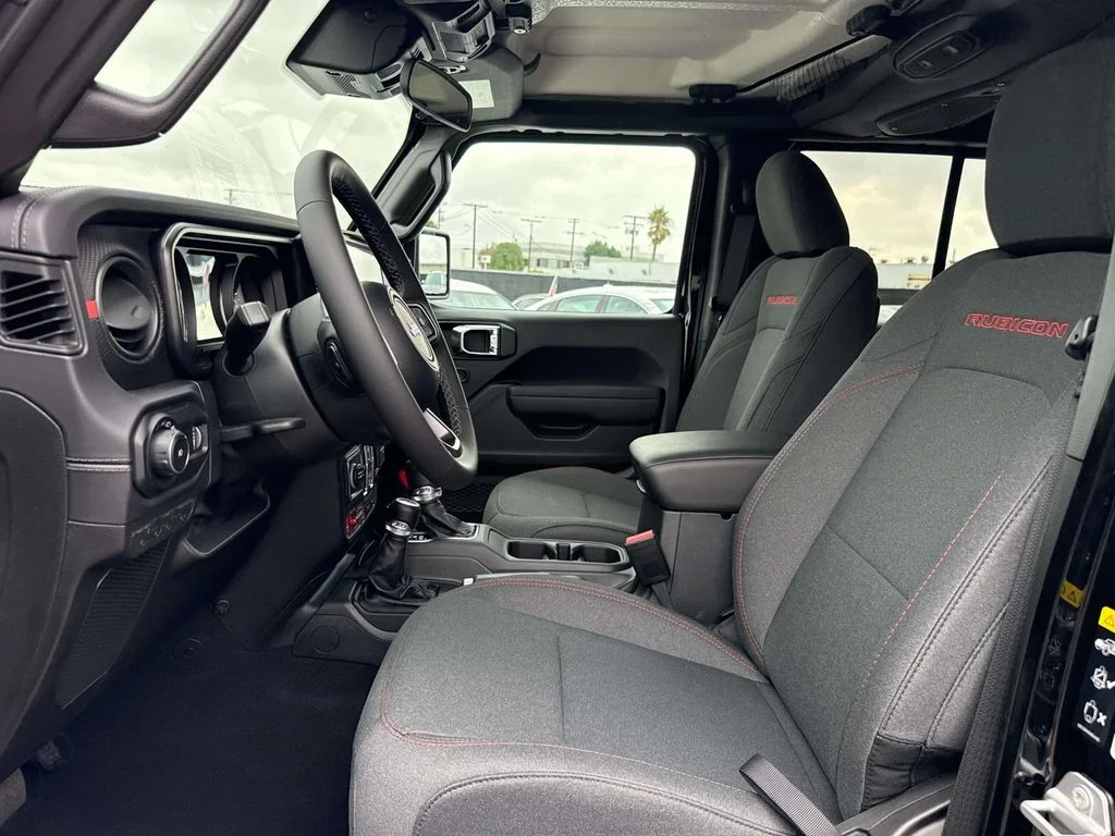 New 2025 Black Jeep Rubicon image 37