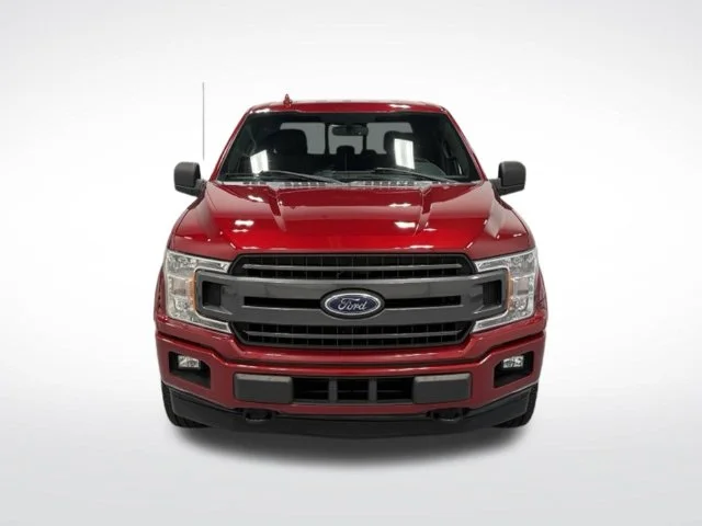 Used 2018 Red Ford XLT image 3