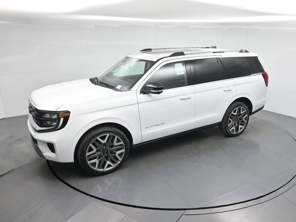 New 2025 Oxford White Ford Platinum image 44