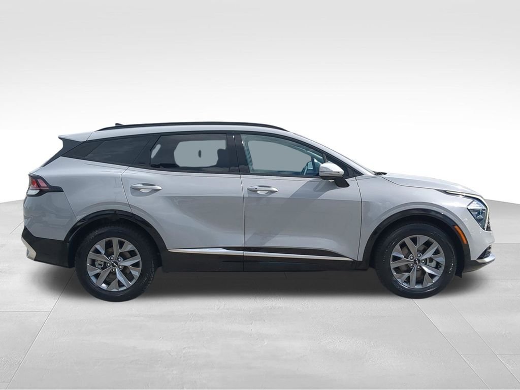 Used 2023 Gray Kia SX image 2