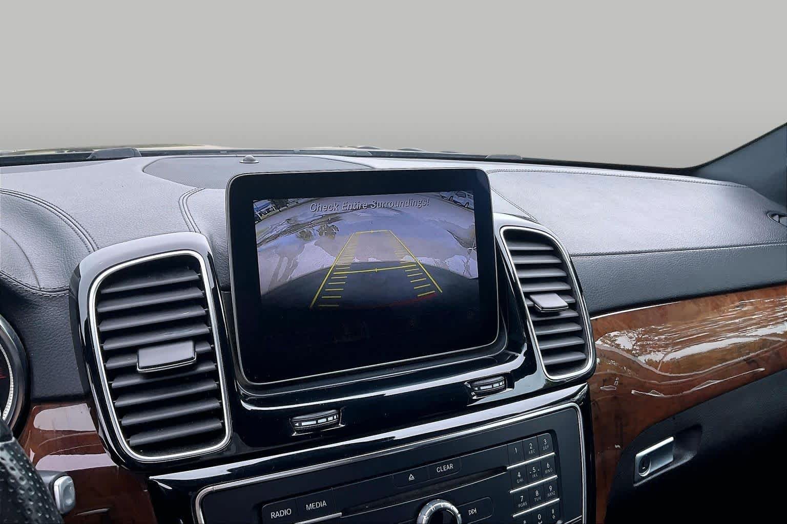 Used 2019 Brilliant Blue Metallic Mercedes-Benz GLS 450 image 26