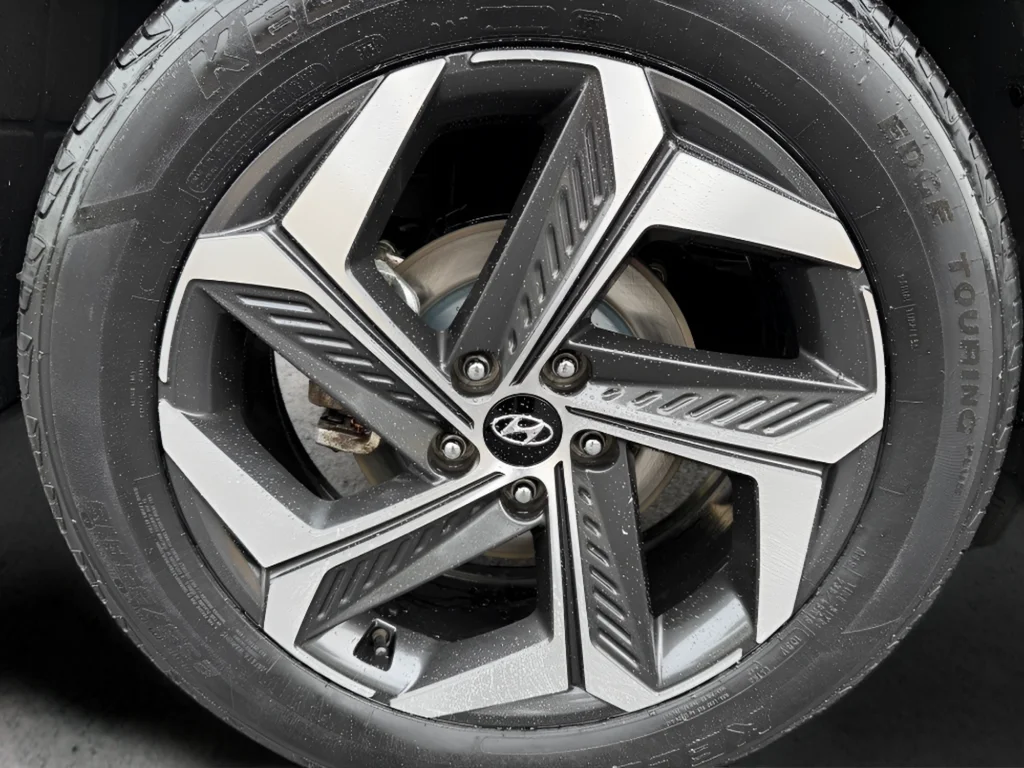 Used 2024 Gray Hyundai Limited image 9