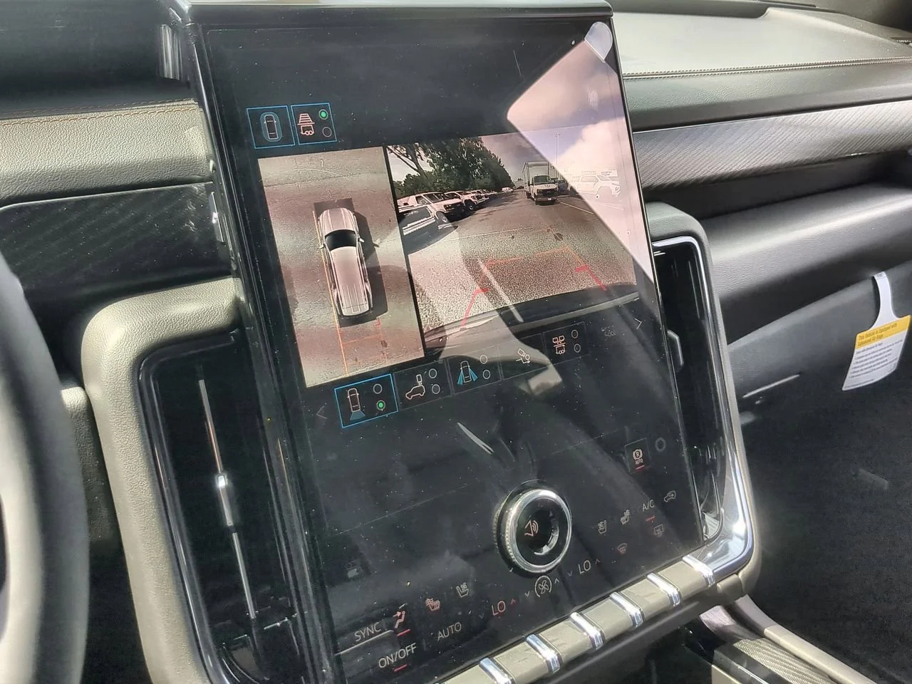 New 2026 Onyx Black GMC AT4 image 15
