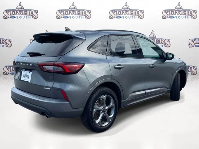 Certified Used 2024 Gray Ford ST-Line image 3