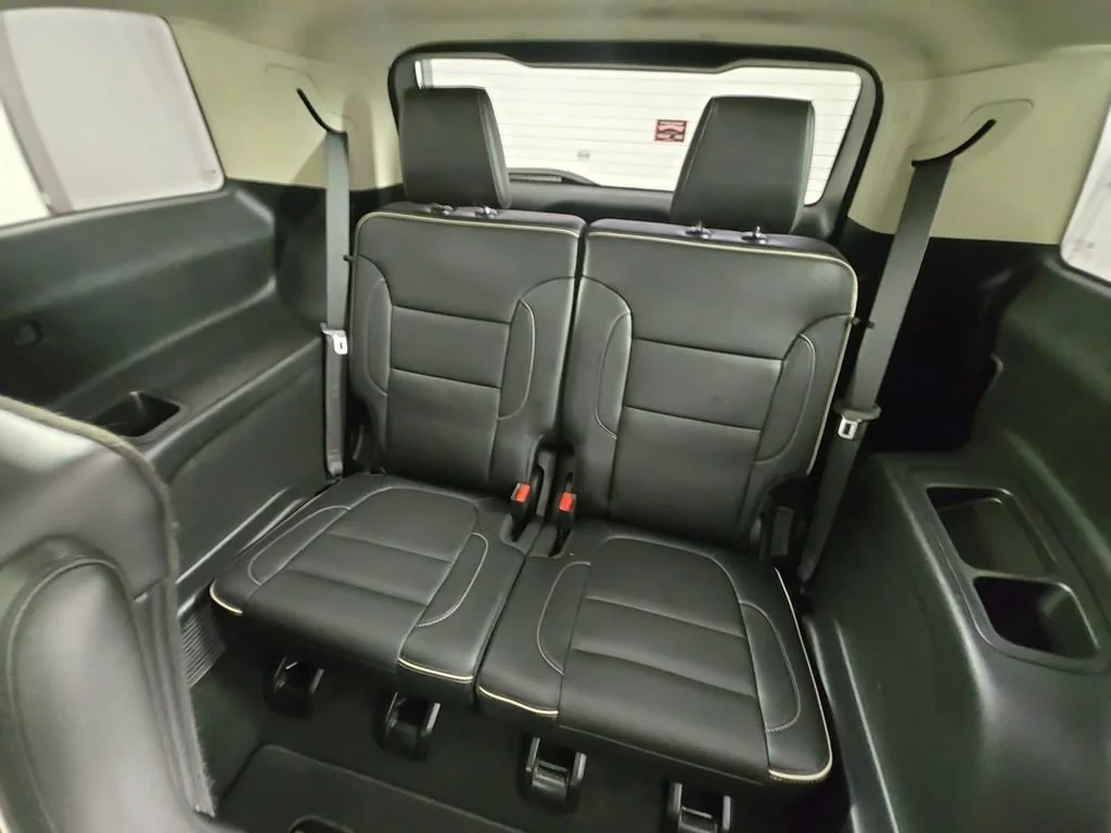 Used 2023 Ebony Twilight Metallic GMC Denali image 16