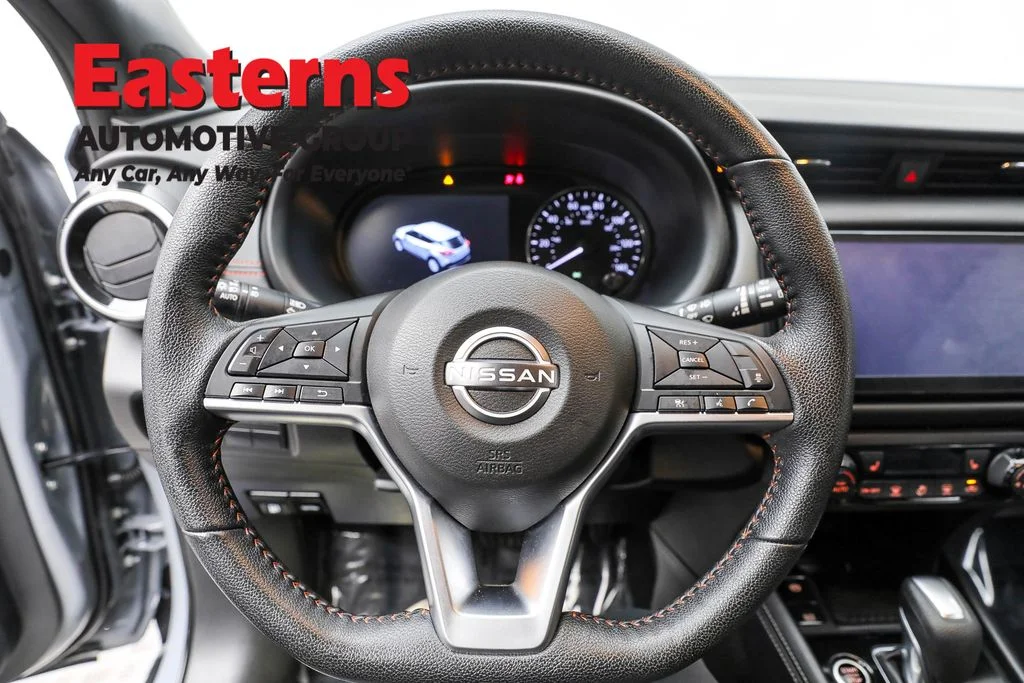 Used 2023 Gray Nissan SR image 10