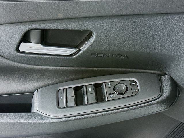 Used 2026 White Nissan SV image 18
