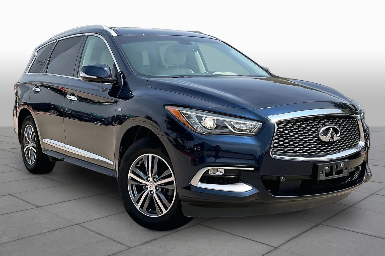 Used 2016 Hermosa Blue INFINITI  image 3