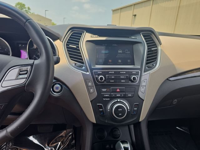 Used 2017 Black Hyundai 2.4 Base image 20
