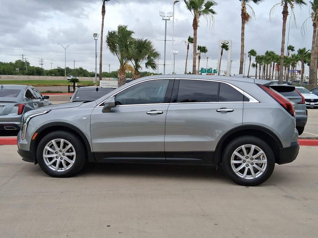 Used 2023 Argent Silver Metallic Cadillac Luxury image 3