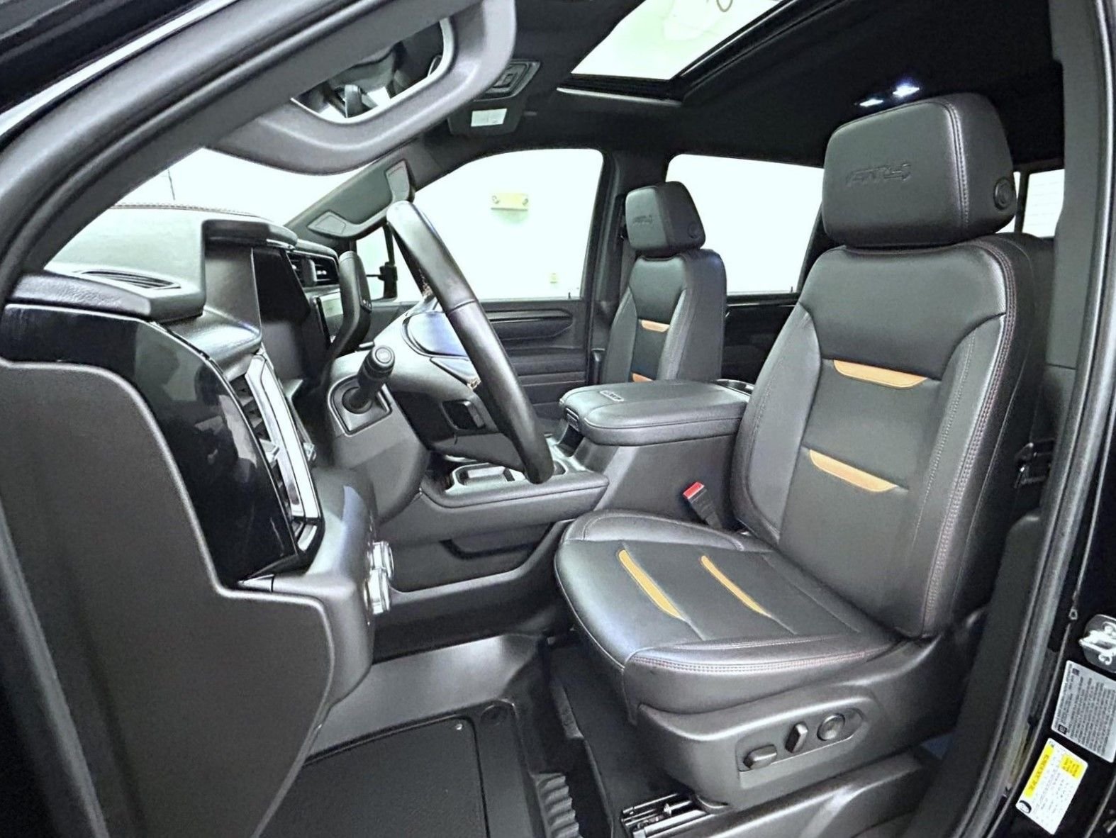 Used 2025 Black GMC AT4 image 11