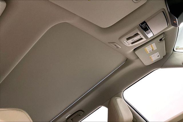 New 2026 Alpine Metallic/Super Blk Nissan Platinum Reserve image 39