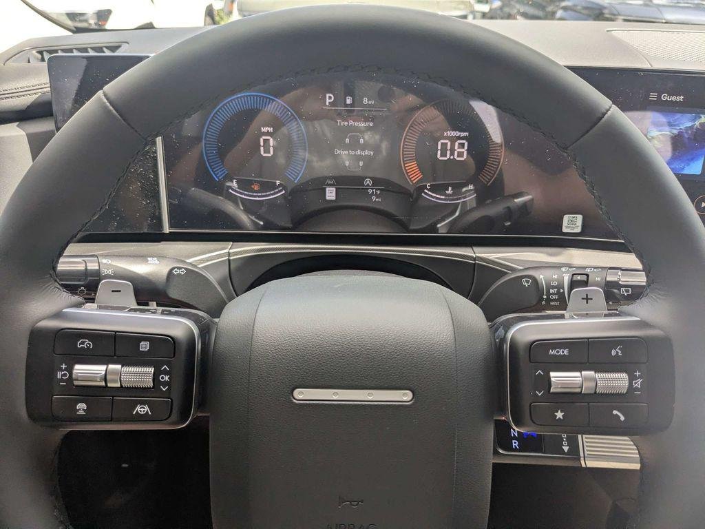 New 2027 Gray Hyundai SE FWD image 28