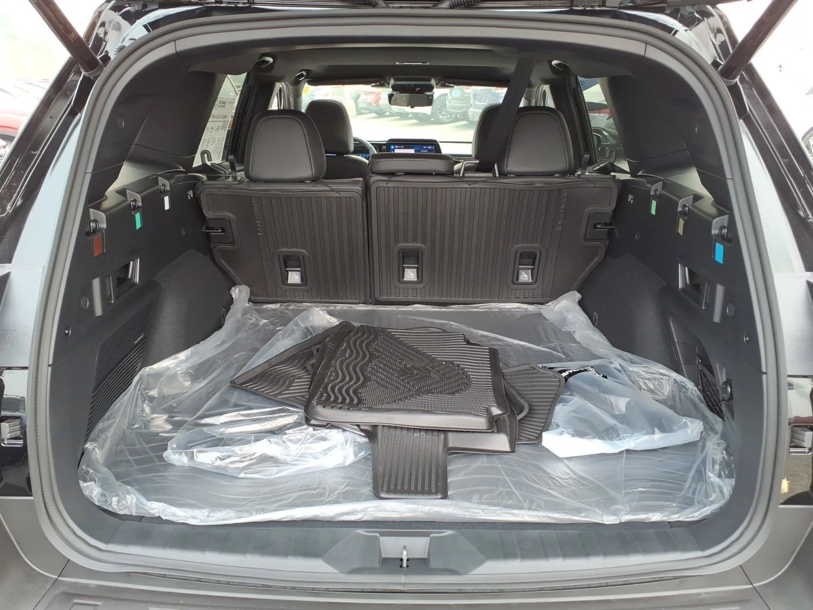 2026 Subaru Outback Touring XT - Photo 7