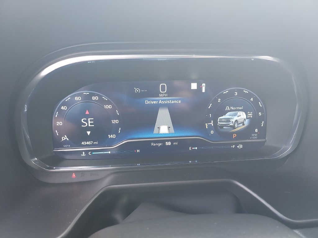Used 2022 Black Chevrolet Z71 image 18