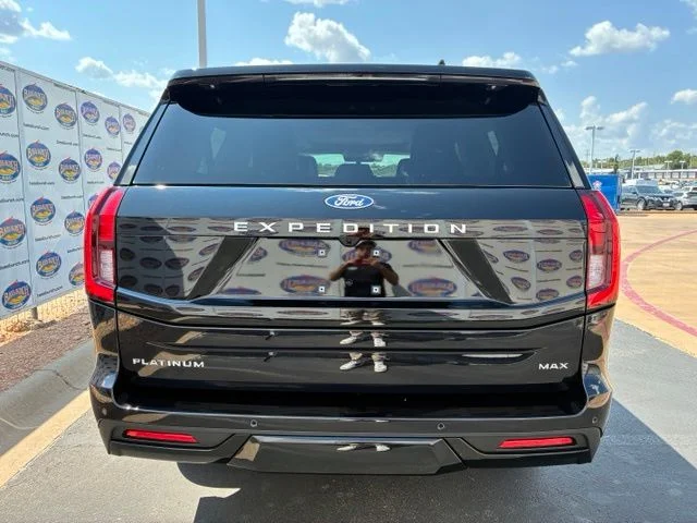 New 2027 Agate Black Metallic Ford Platinum image 5