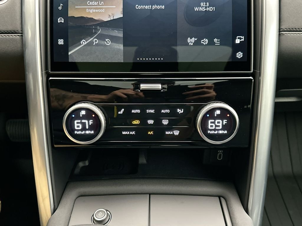 New 2026 Santorini Black Land Rover S image 13
