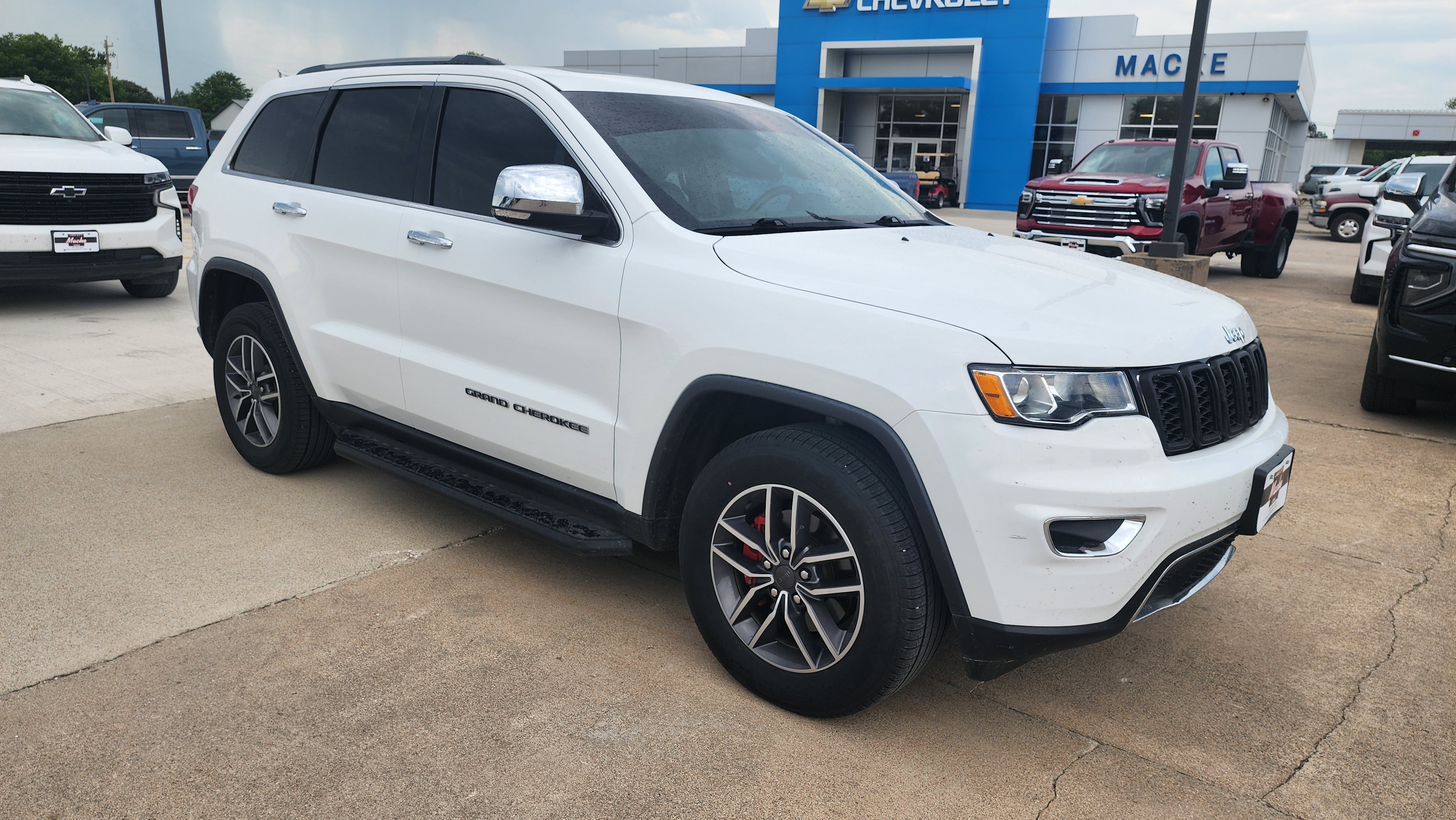 Used 2020 Jeep Grand Cherokee Limited with VIN 1C4RJFBGXLC151514 for sale in Lake City, IA