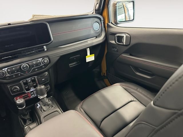 New 2026 Goldilocks Exterior Paint Jeep Rubicon image 11