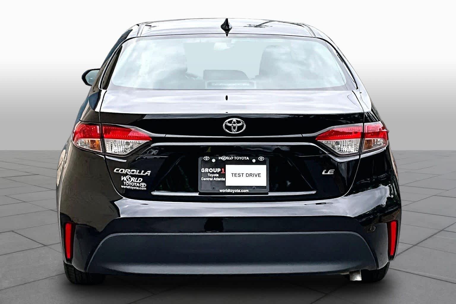 Used 2025 Midnight Black Metallic Toyota LE image 5