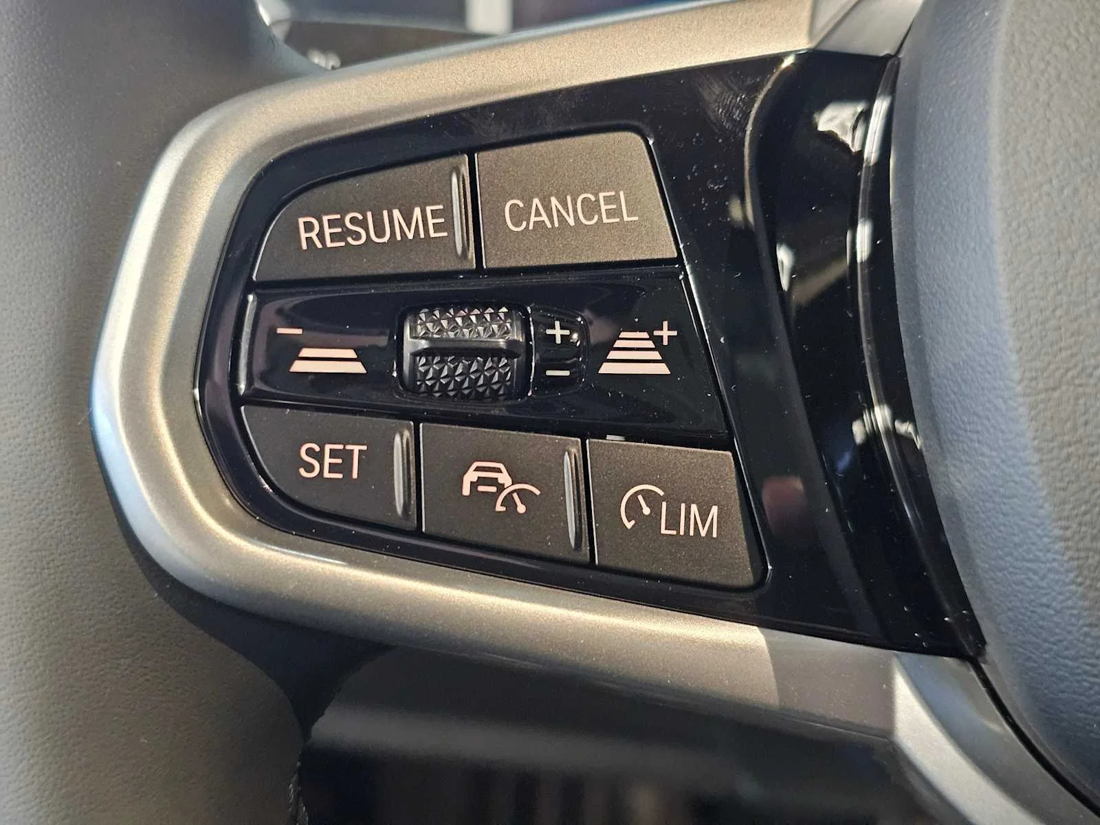 New 2026 Black Sapphire Metallic BMW xDrive40 image 20