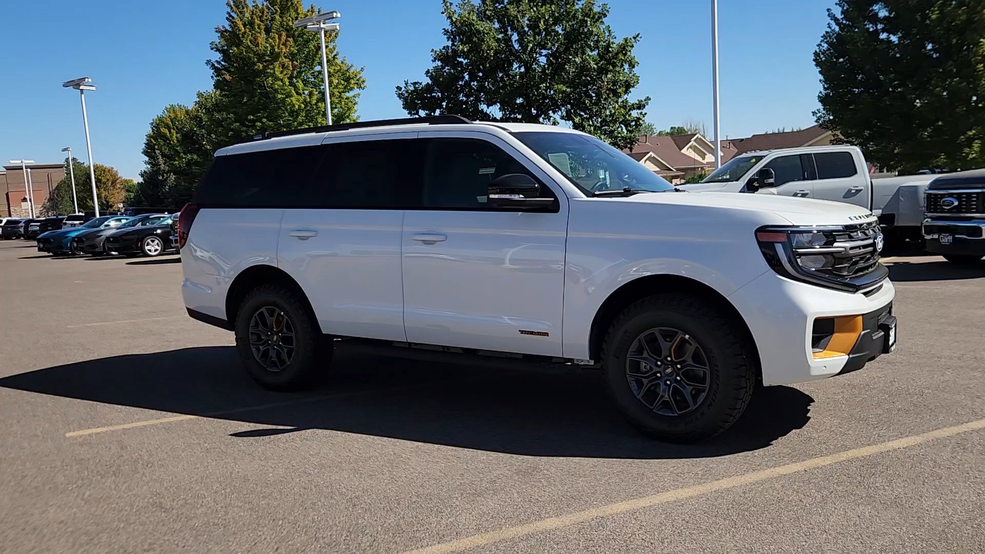 New 2027 Star White Metallic Tri-Coat Ford Tremor image 8